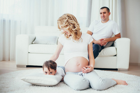 孕早期验孕棒变浅能保住吗